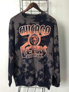 UPCYCLED VINTAGE CHICAGO BEARS CREW NECK SWEATSHIRT - SIZE XL